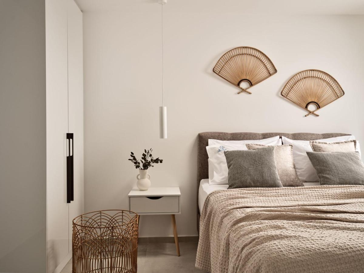 The Sall Suites Complex B - Iconic Sea Views, By Zantewize 아기오스니콜라우스 외부 사진